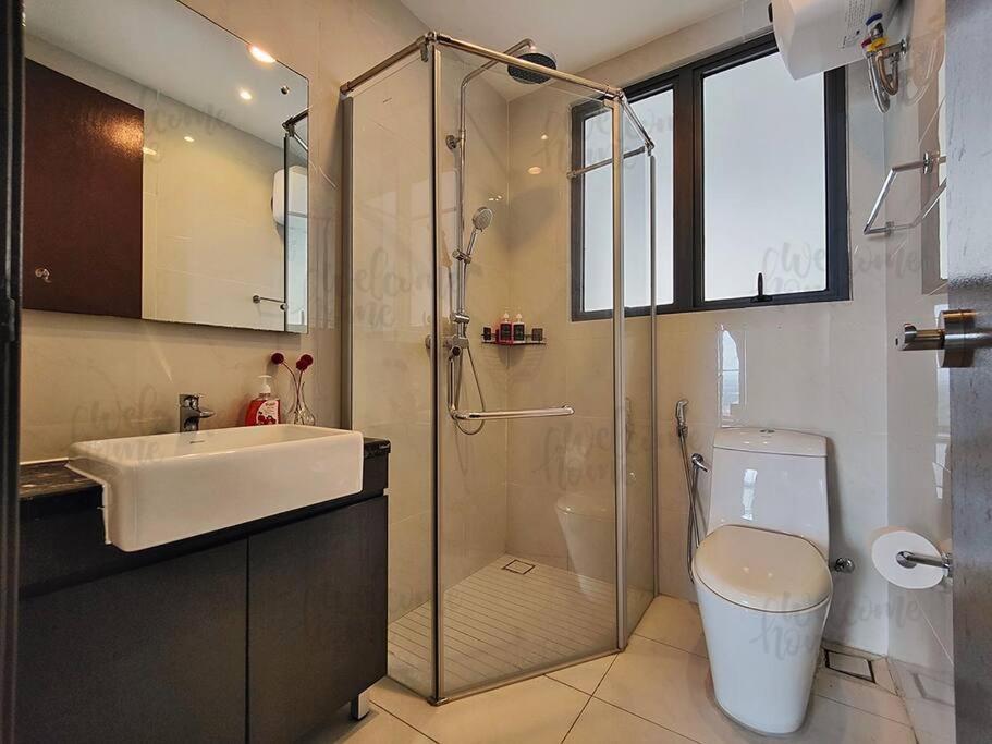 Bay Laurel, Country Garden Danga Bay Homestay By Welcome Home Johor Bahru Ngoại thất bức ảnh